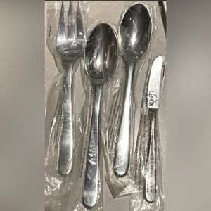 Lenox Serving Set Fork,Spoons, Butter Knife, Glossy Stainless 18/10 Modern Clean